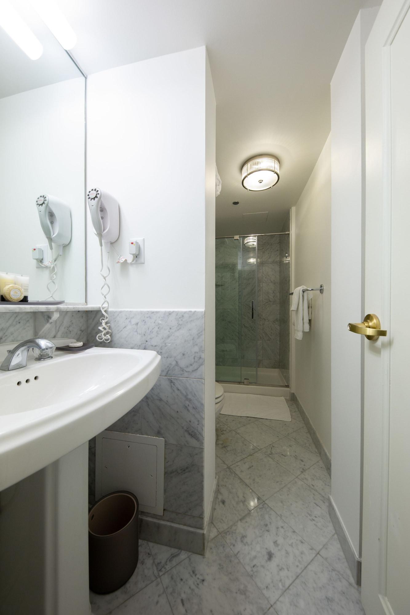 Hotel Warwick Allerton